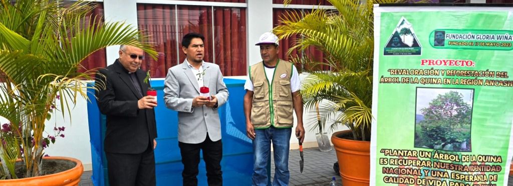 ULADECH Católica se une a la reforestación con la quina, símbolo nacional